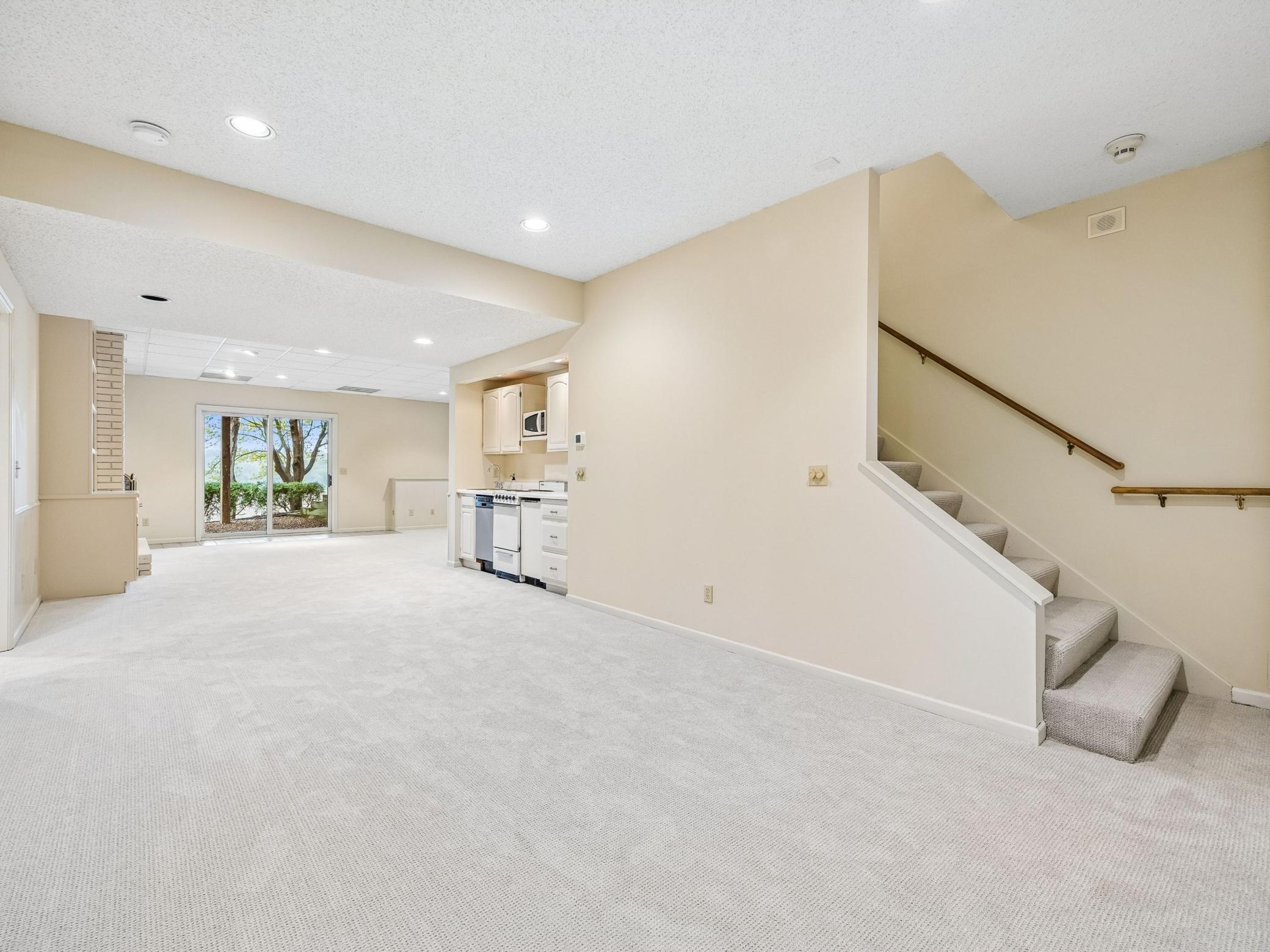 11202 Mt Curve Road Eden Prairie, MN 55347 - Photo 39 of 61