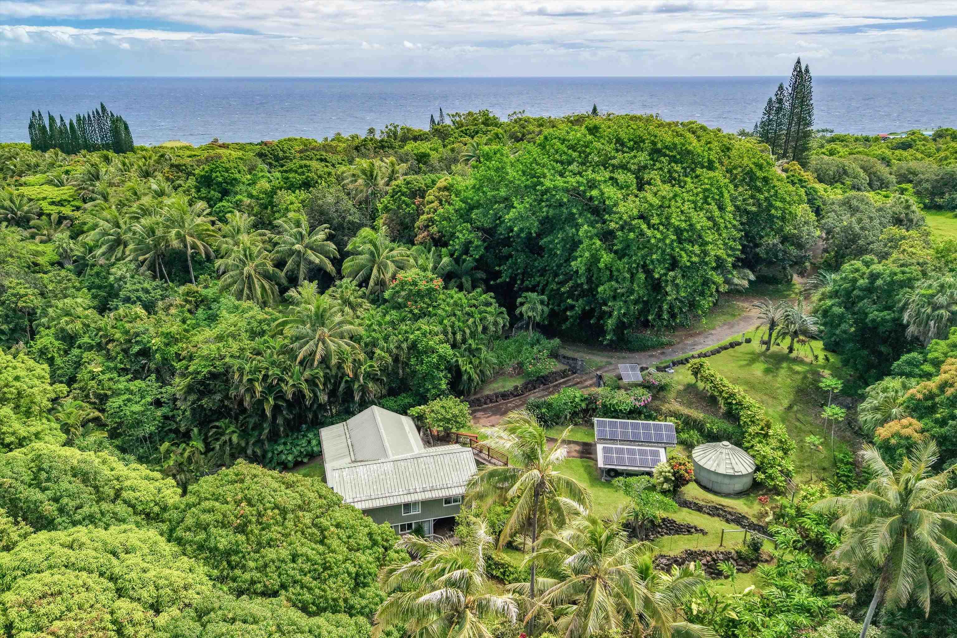 630 Hoolawa Road Haiku, HI 96708 - Photo 40 of 50