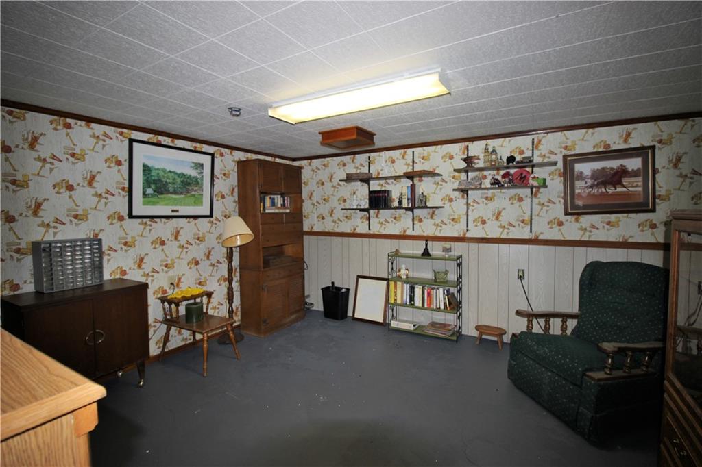 224 Mansfield Road Washington, PA 15301 - Photo 18 of 25 Gallery Image 18
