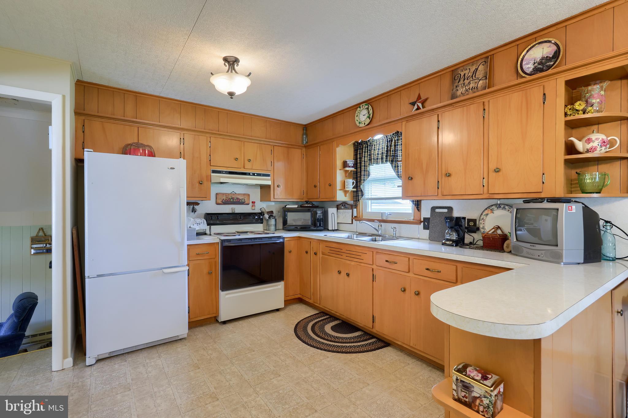 313 Lampeter Road Lancaster, PA 17602 - Photo 32 of 49 Gallery Image 32