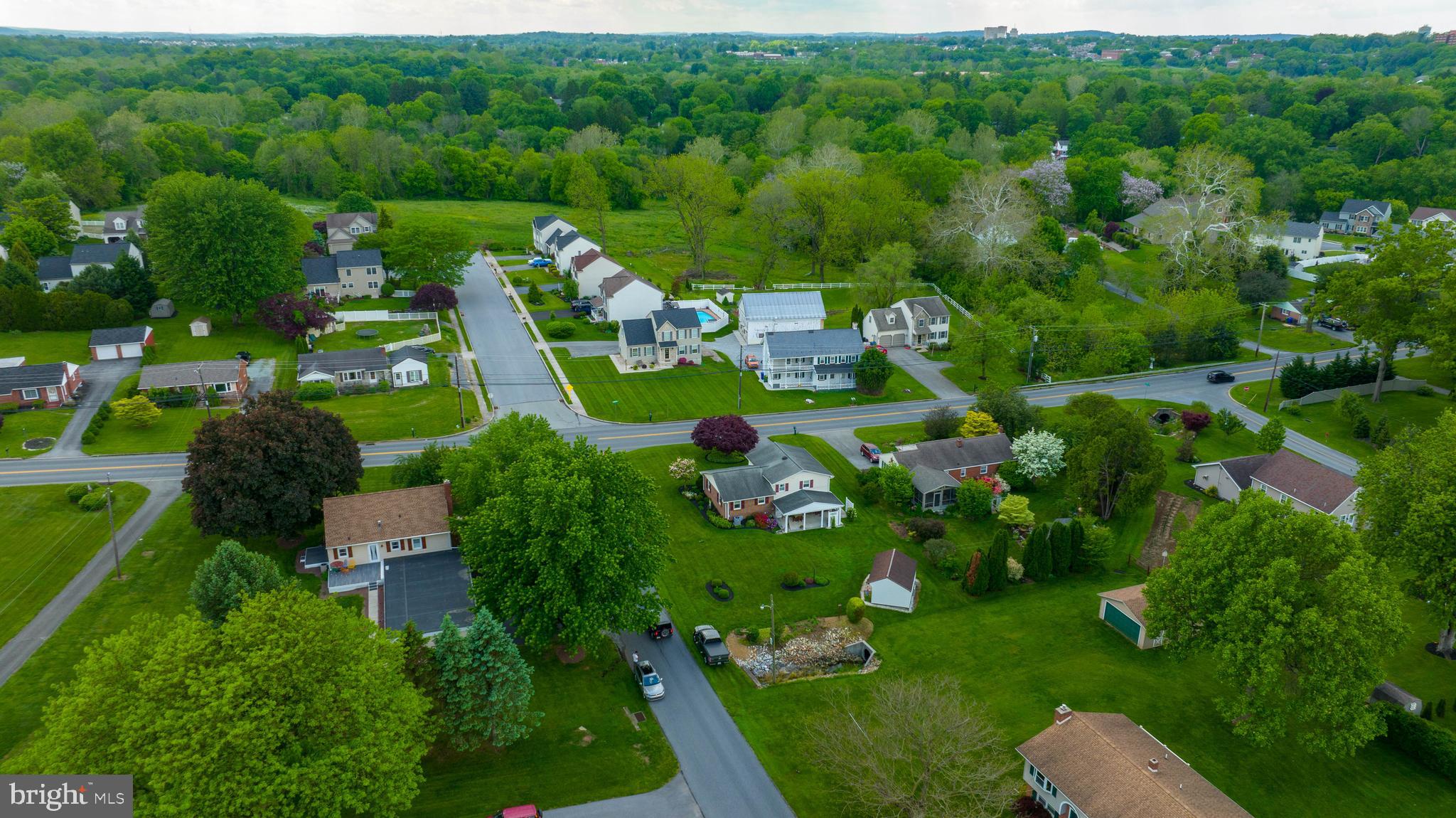 313 Lampeter Road Lancaster, PA 17602 - Photo 10 of 49 Gallery Image 10
