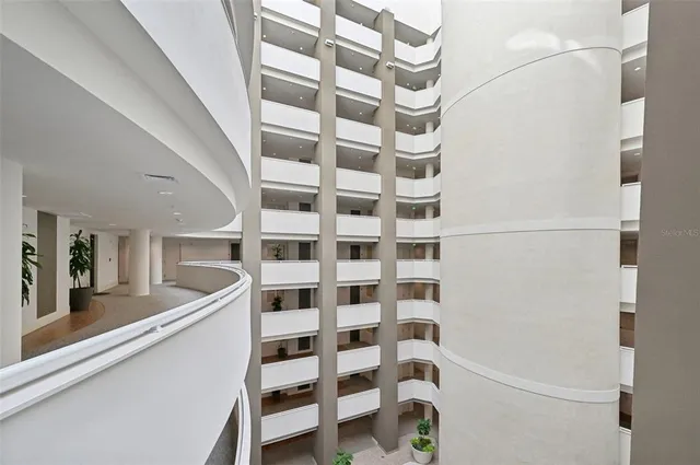 $5,500 | 1771 Ringling Boulevard, Unit 1001, Sarasota, FL 34236