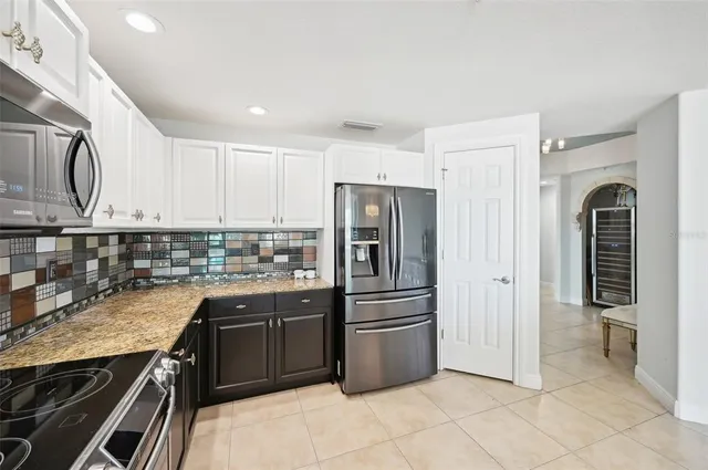 $5,500 | 1771 Ringling Boulevard, Unit 1001, Sarasota, FL 34236