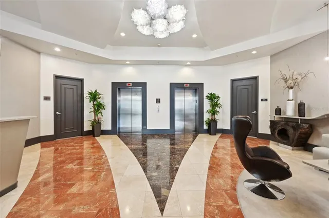 $5,500 | 1771 Ringling Boulevard, Unit 1001, Sarasota, FL 34236