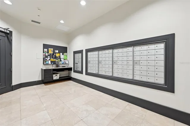 $5,500 | 1771 Ringling Boulevard, Unit 1001, Sarasota, FL 34236