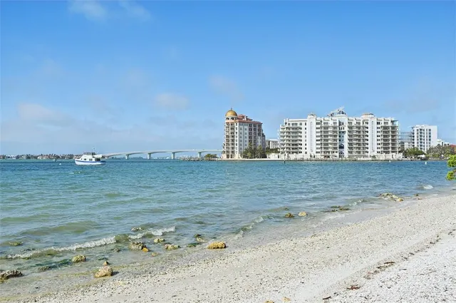 $5,500 | 1771 Ringling Boulevard, Unit 1001, Sarasota, FL 34236