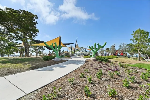 $5,500 | 1771 Ringling Boulevard, Unit 1001, Sarasota, FL 34236