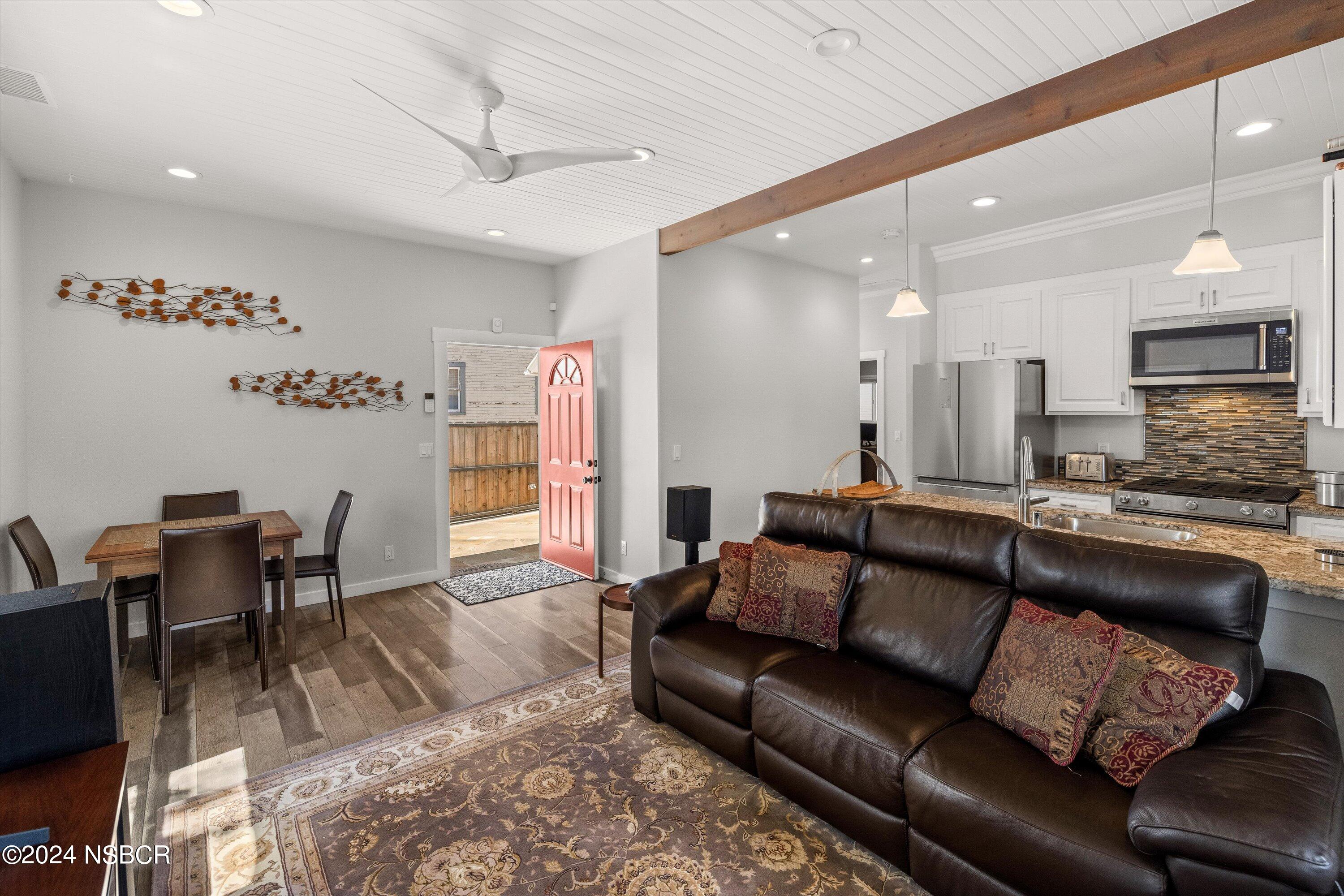 1104 Castillo Street Santa Barbara, CA 93101 - Photo 10 of 23 Living Room/Kitchen