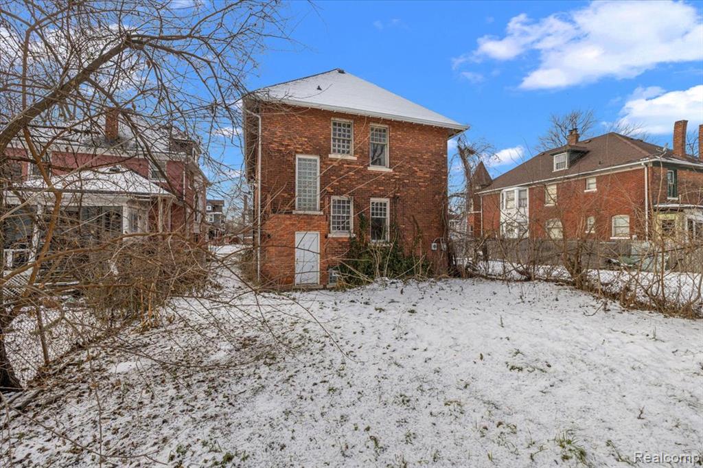 3000 Field Street Detroit, MI 48214 - Photo 44 of 77