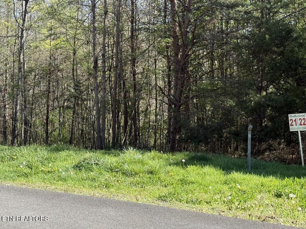 1433 Timber Trail Newport, TN 37821 - Photo 3 of 18 DCE29E84-B3E7-450A-993A-2BDFC222F54D_1_1