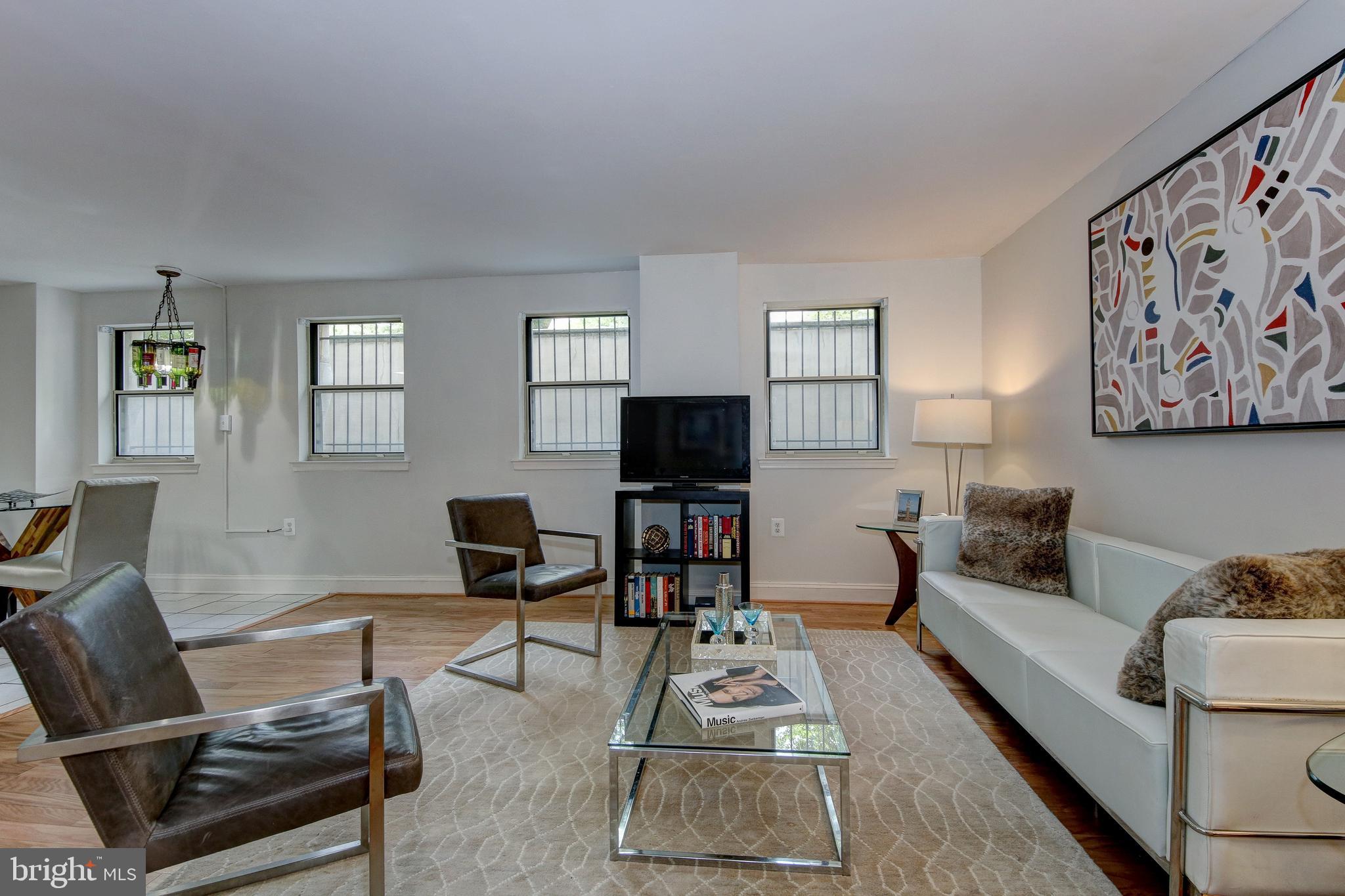 1621 T Street Northwest, Unit T2 Washington, DC 20009 - Photo 2 of 41 Living room with hardwood floors
