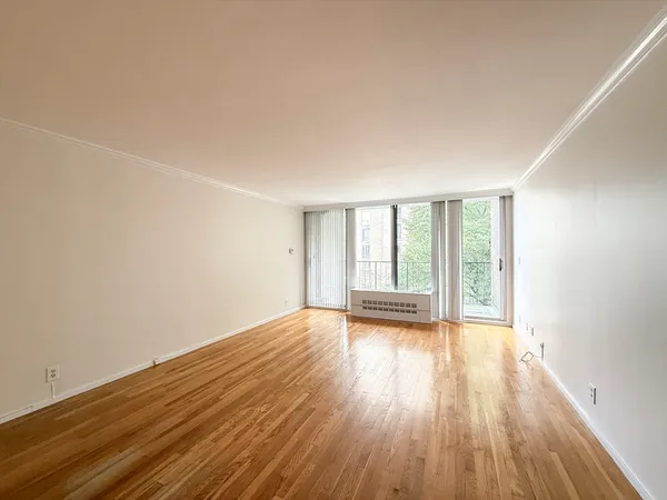 $3,200 | 99 Pond Avenue, Unit 400, Brookline, MA 02445