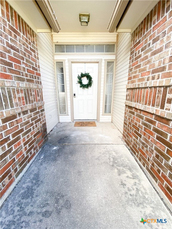 2703 Larkspur Drive Killeen, TX 76549 - Photo 2 of 17 a view of entryway with wooden floor