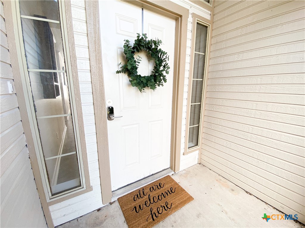 2703 Larkspur Drive Killeen, TX 76549 - Photo 3 of 17 a view of a walk in closet
