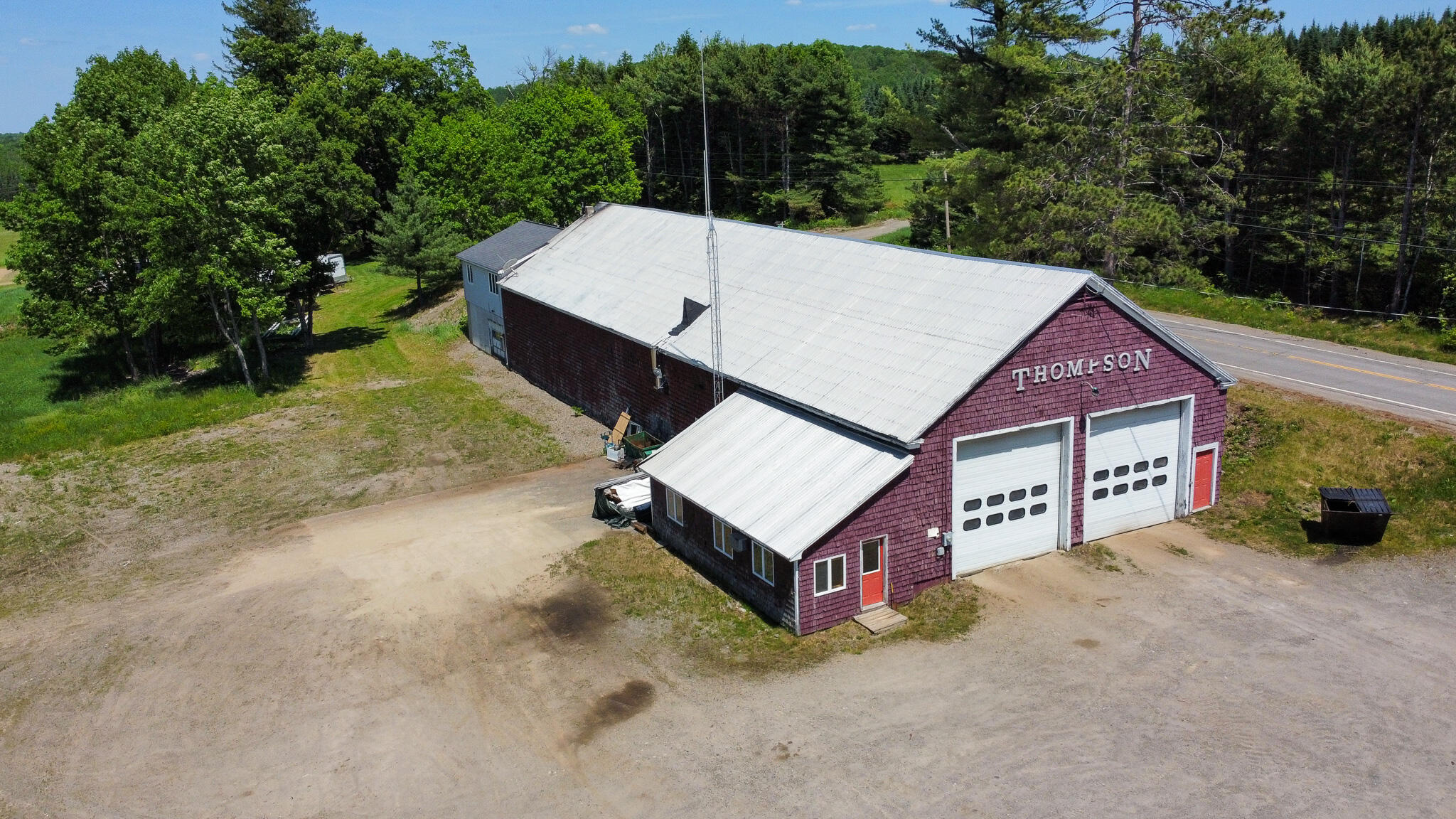 725 Enfield Road Lincoln, ME 04457 - Photo 4 of 33 4