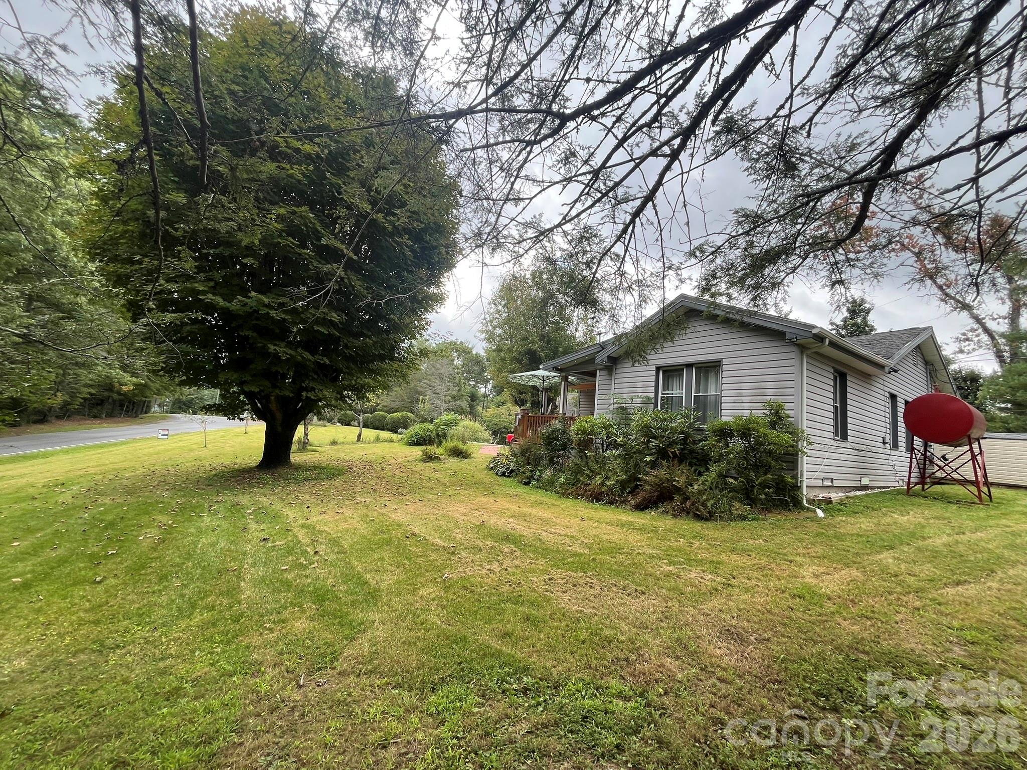 74 Vaughn Road Spruce Pine, NC 28777 - Photo 3 of 41 Gallery Image 3