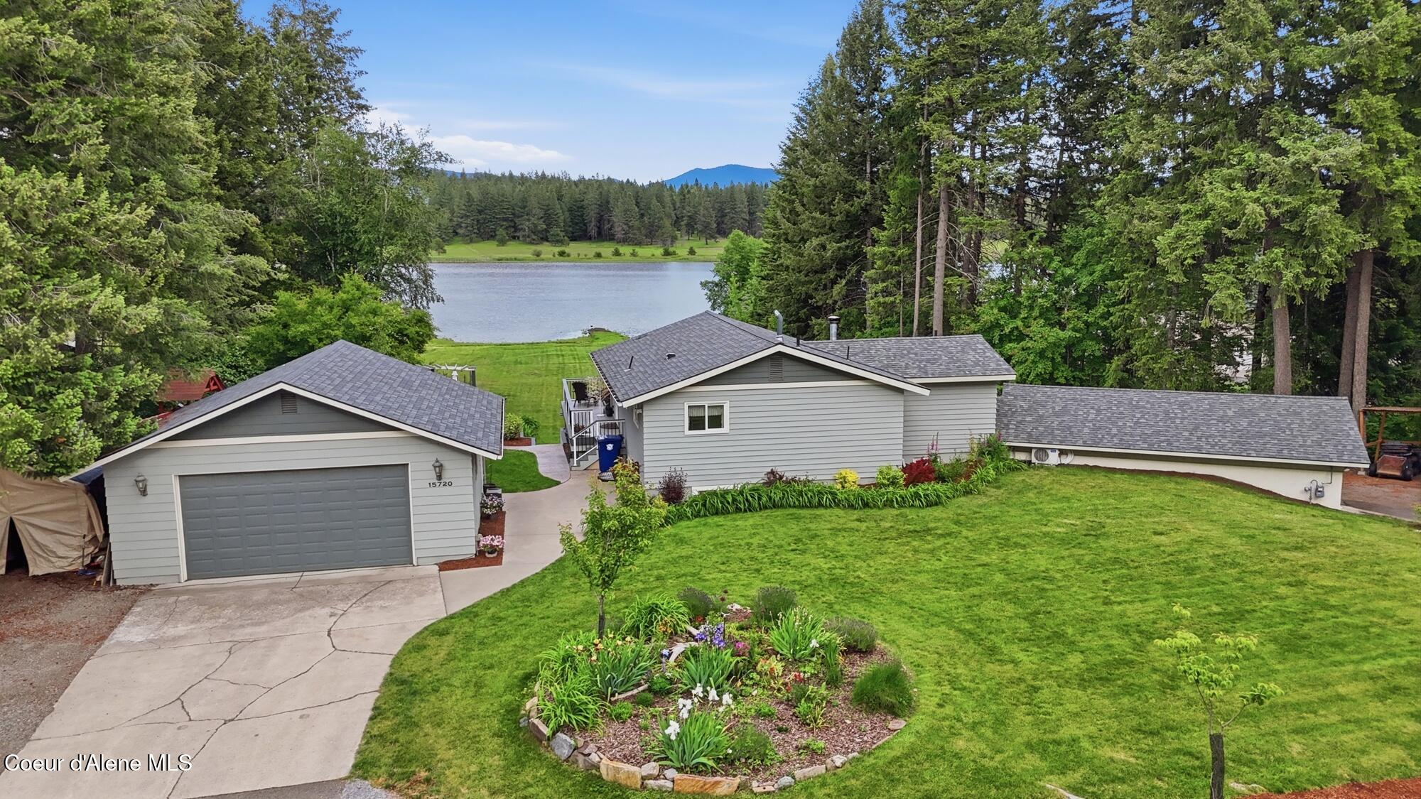 15720 North Ridgeway Drive Hayden, ID 83835 - Photo 9 of 40 Front Overview