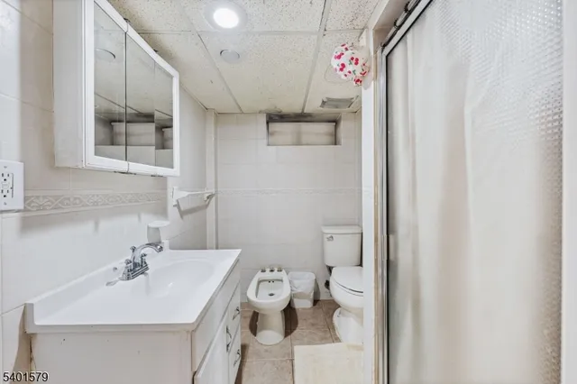 $480,000 | 2563 Jackson Avenue, Union, NJ 07083