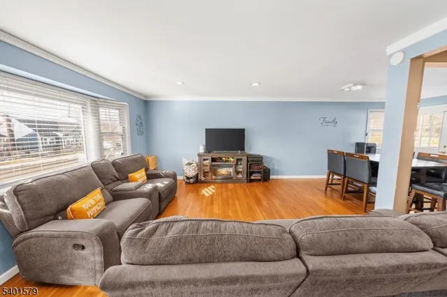 $480,000 | 2563 Jackson Avenue, Union, NJ 07083