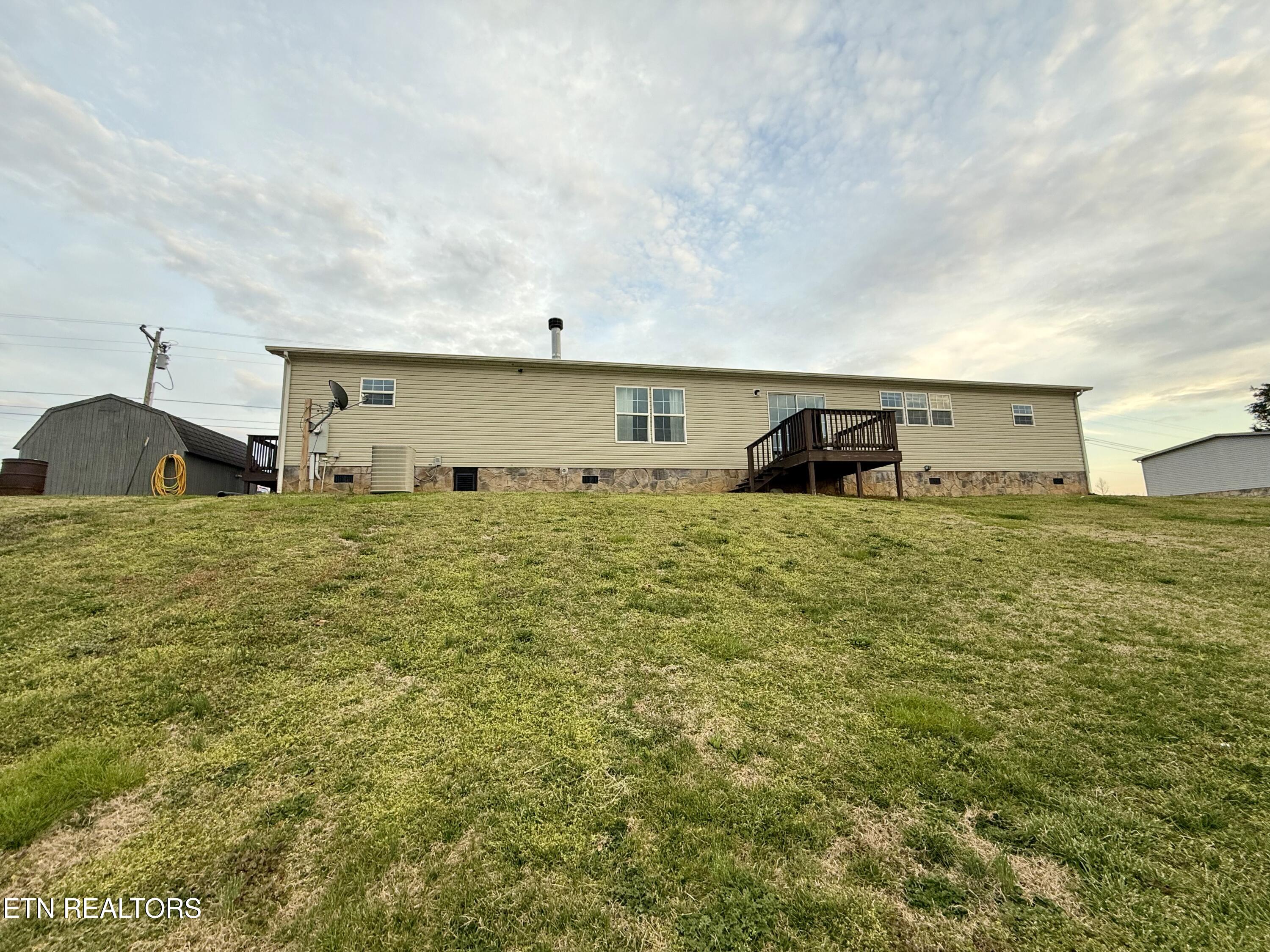 1127 Oak Grove Road Madisonville, TN 37354 - Photo 3 of 24 IMG_9629