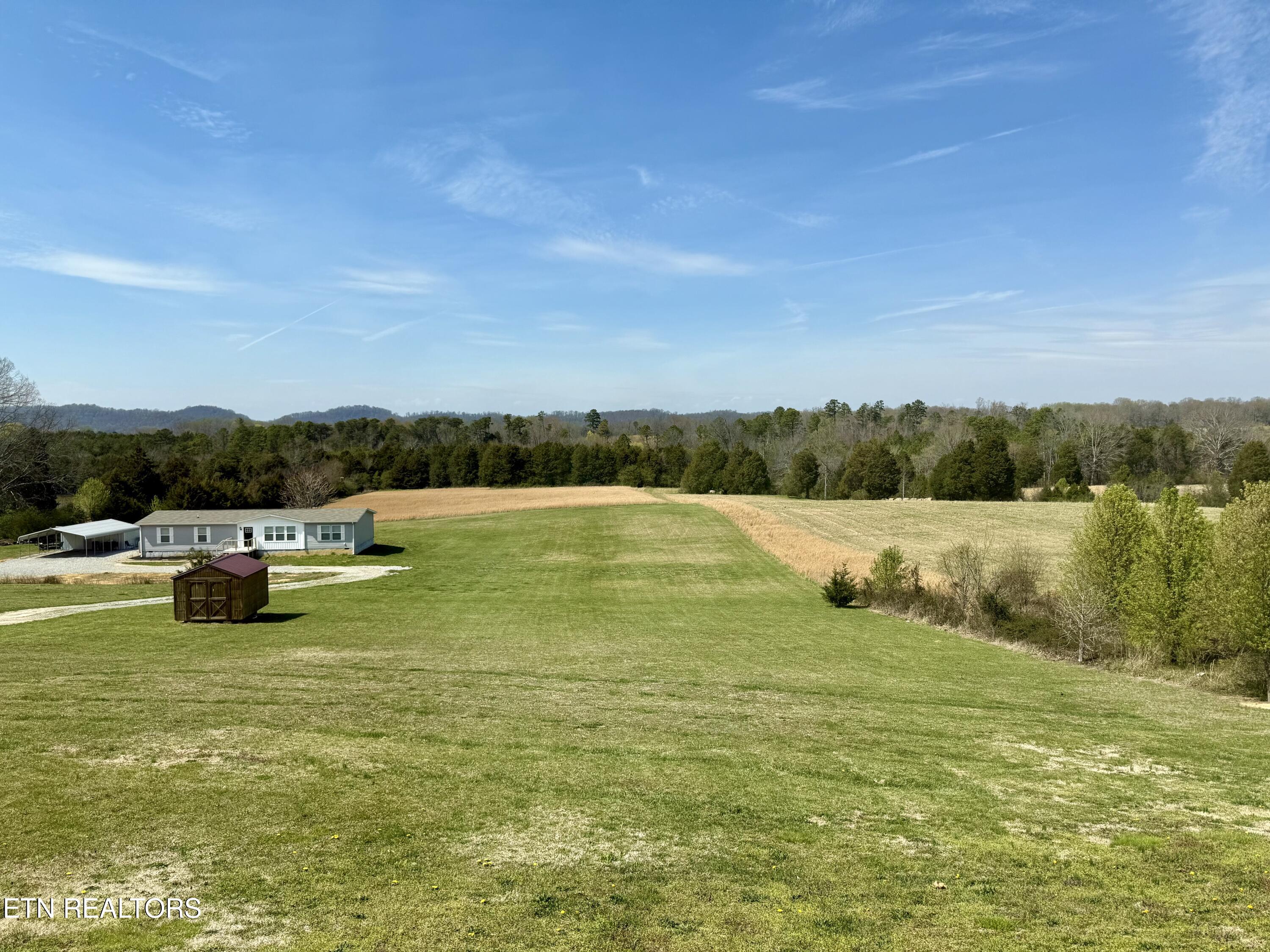 1127 Oak Grove Road Madisonville, TN 37354 - Photo 4 of 24 IMG_9598