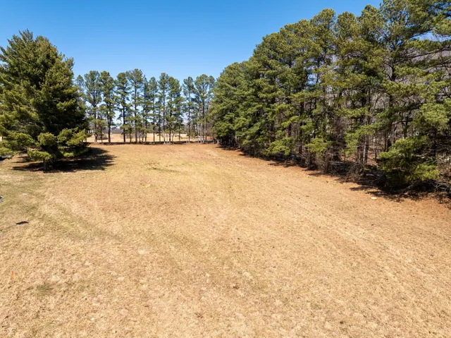 $159,000 | 2 Old Pond Lane, Dickson, TN 37055