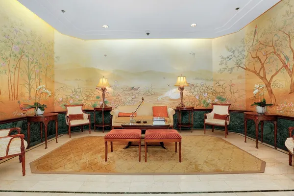 $4,000 | 195 North Harbor Drive, Unit 406, Chicago, IL 60601