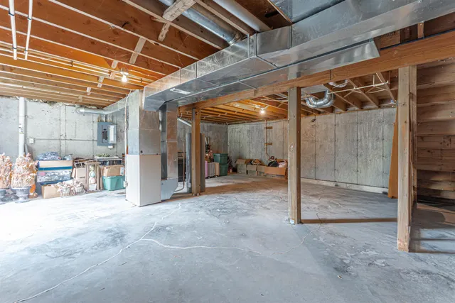 $255,000 | 11373 Valerian Way, Roscoe, IL 61073