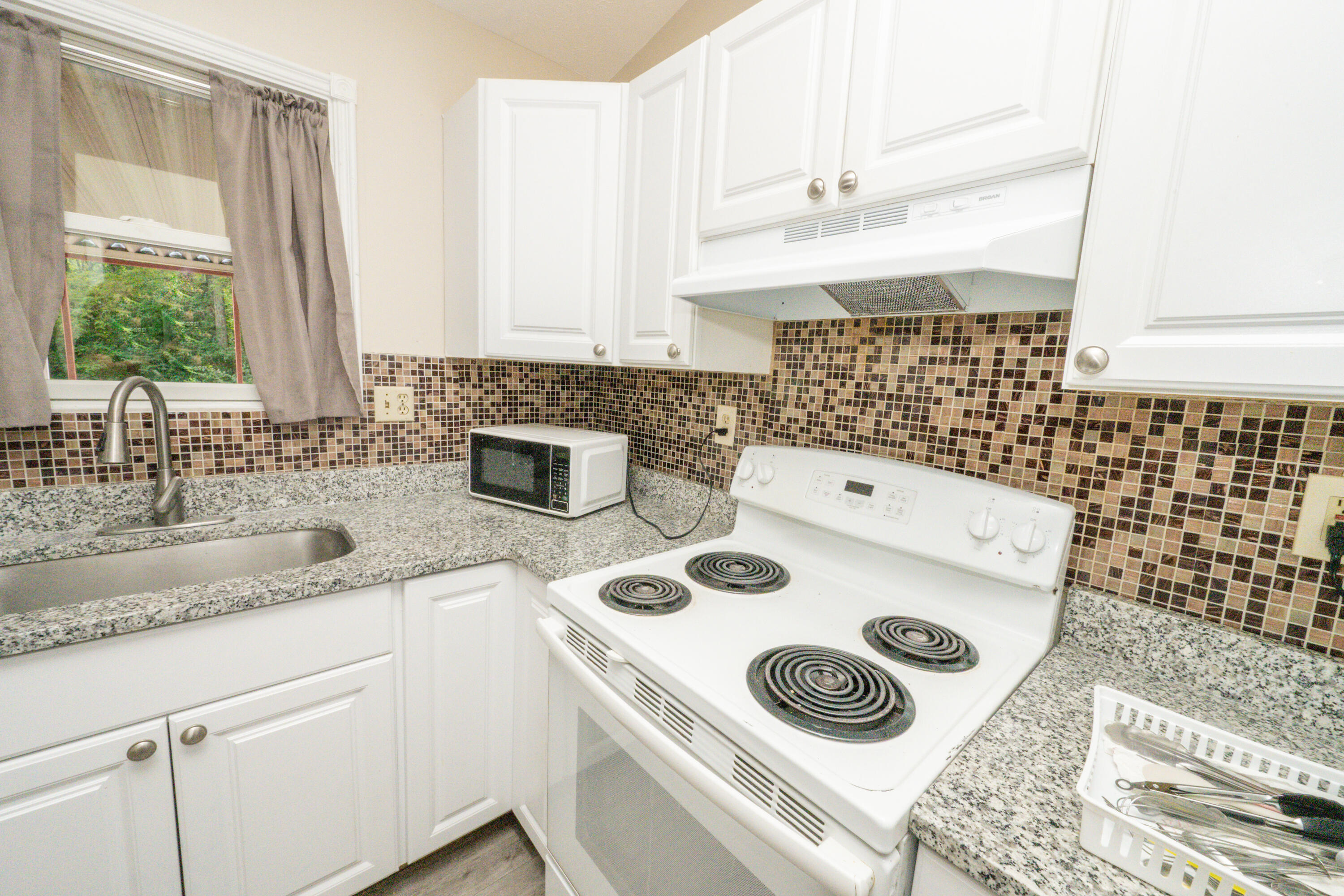 2649 Ridgecrest Lane Covington, KY 41017 - Photo 15 of 41 DSC_7178