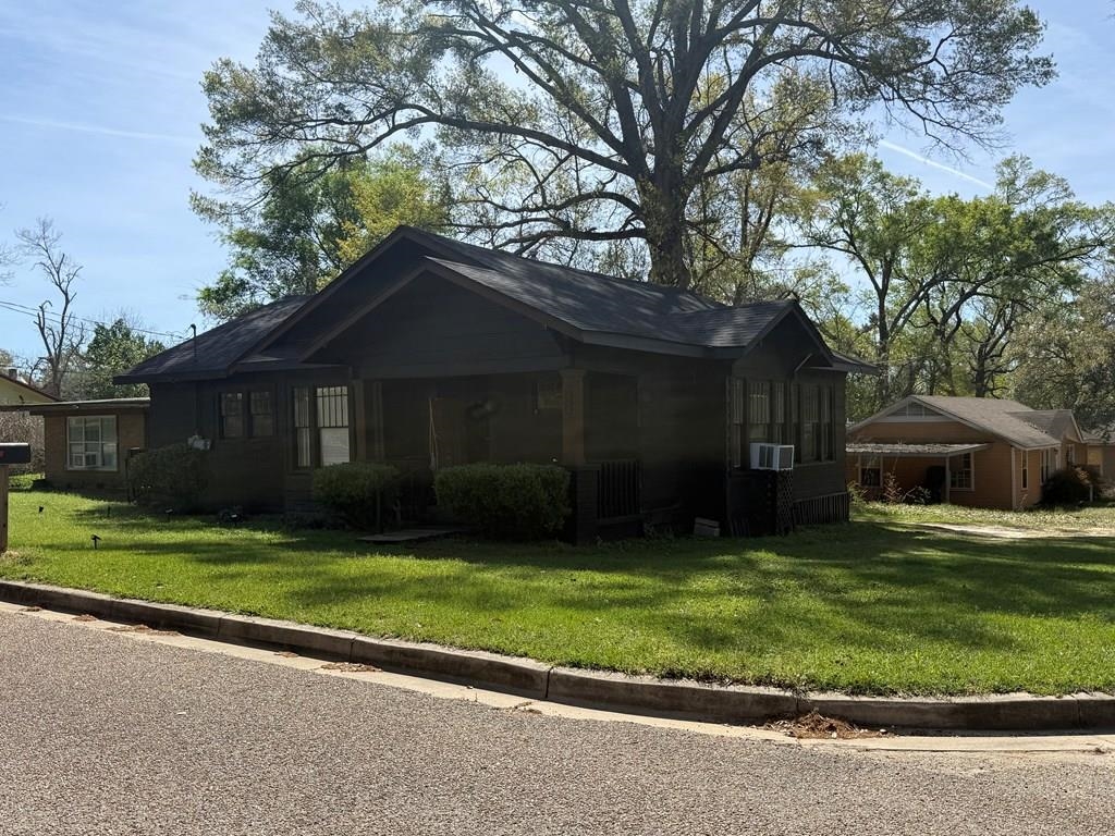 469 Ogden Street Jasper, TX 75951 - Photo 8 of 10