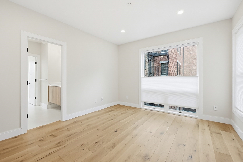 43 Stillman Street, Unit 1 Boston, MA 02113 - Photo 20 of 41