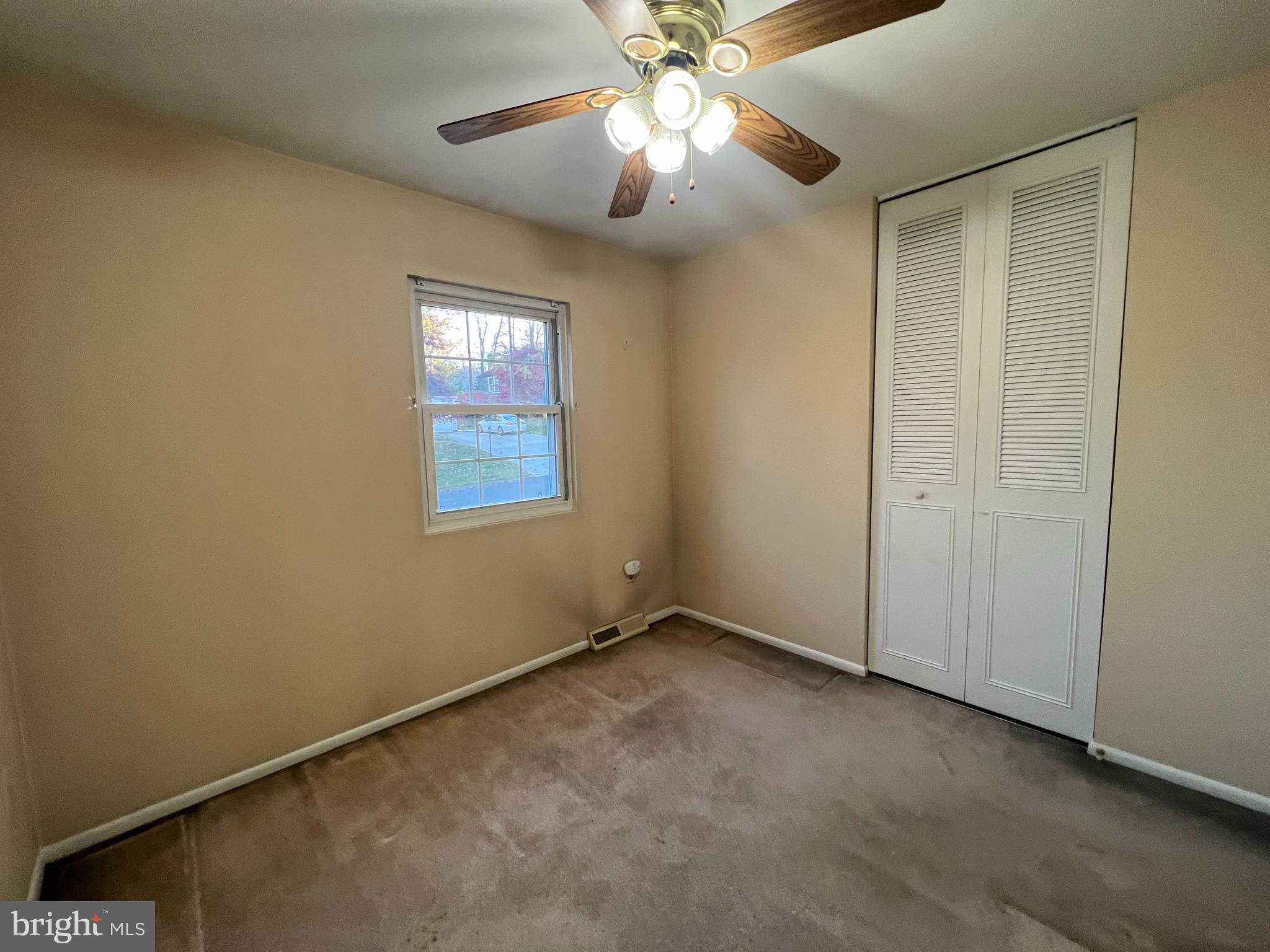 518 Augusta Drive Arnold, MD 21012 - Photo 13 of 26 Bedroom 1