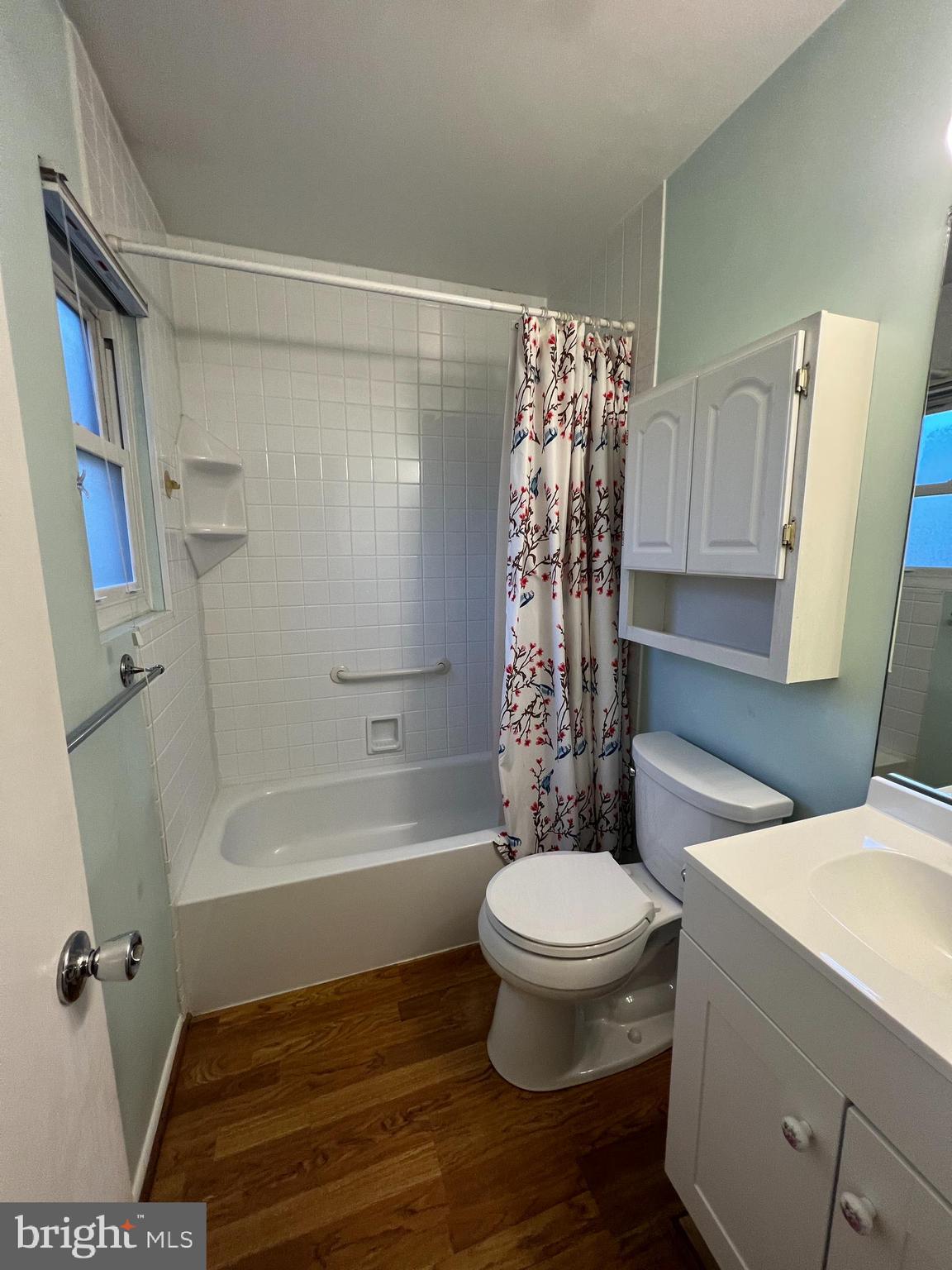 518 Augusta Drive Arnold, MD 21012 - Photo 10 of 26 Primary Bedroom Ensuite Bathroom