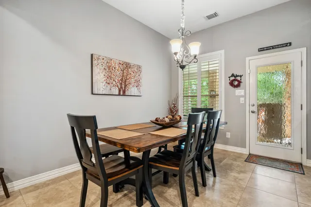 $620,000 | 1114 Commons Waterway Drive, Huffman, TX 77336