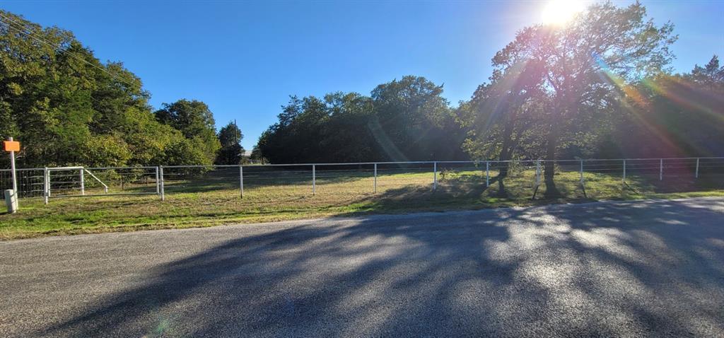 0 County Road 2261 Valley View, TX 76272 - Photo 4 of 12 a view of a yard