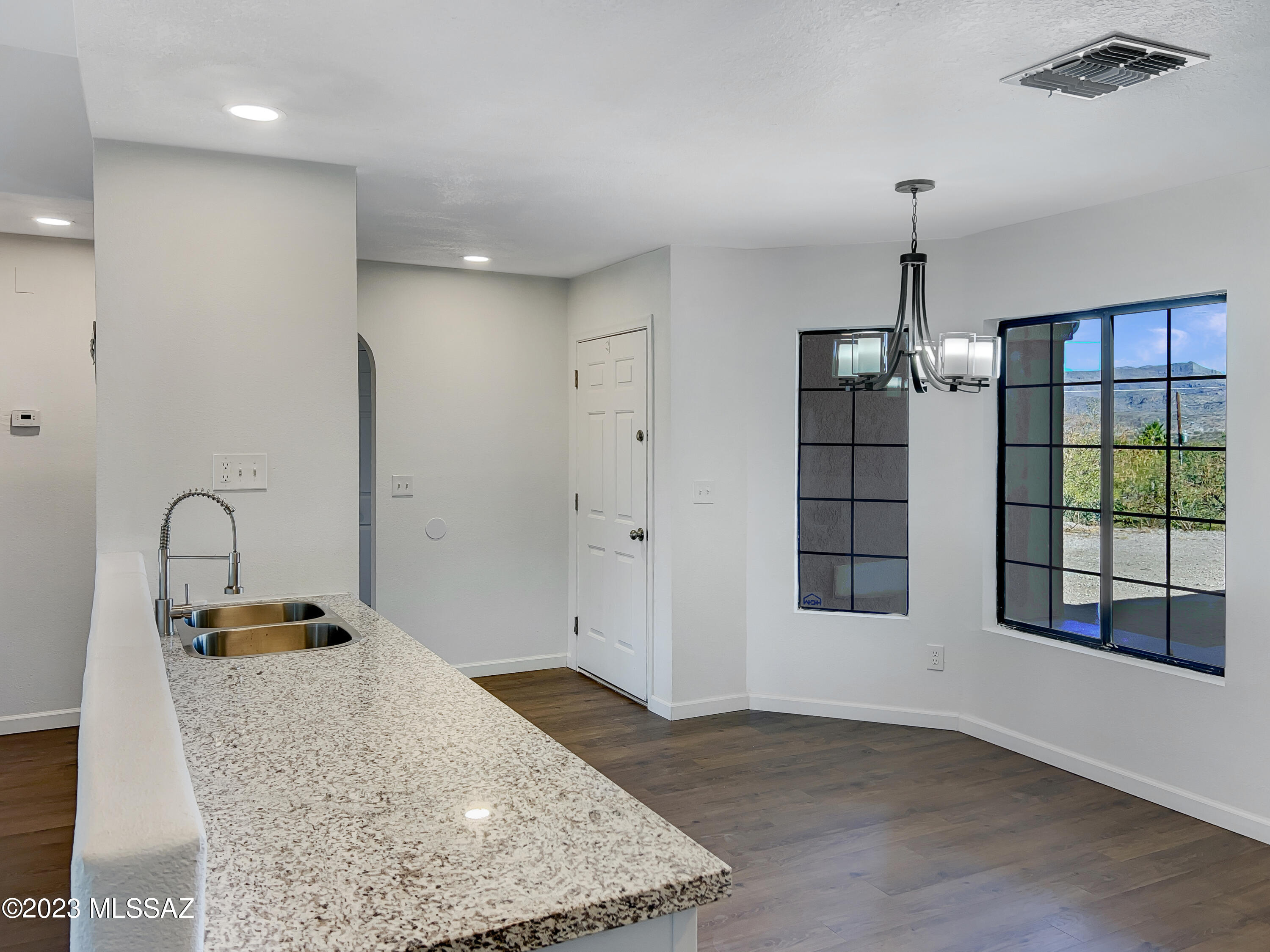 1154 Calle Remedios Rio Rico, AZ 85648 - Photo 6 of 35