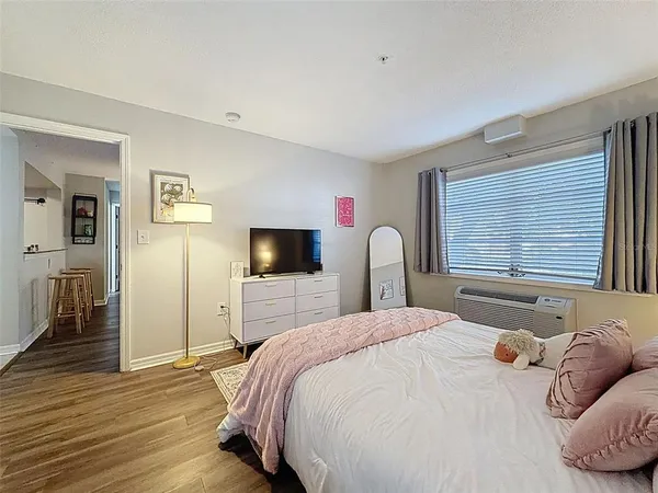 $3,200 | 406 South Cedar Avenue, Unit 103, Tampa, FL 33606