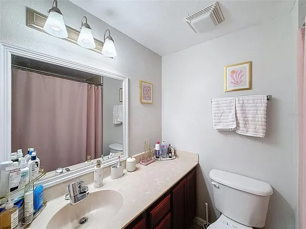 $3,200 | 406 South Cedar Avenue, Unit 103, Tampa, FL 33606