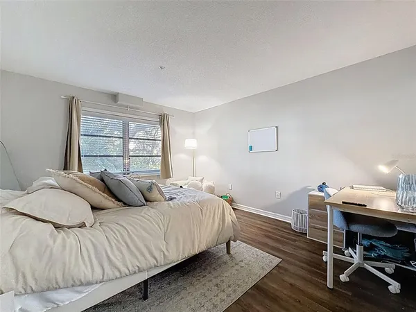$3,200 | 406 South Cedar Avenue, Unit 103, Tampa, FL 33606
