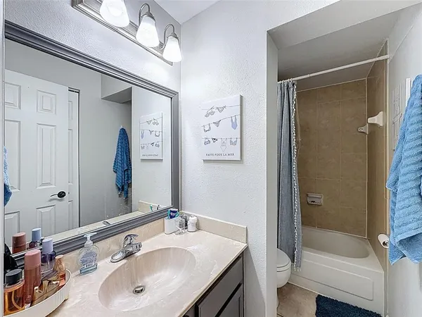 $3,200 | 406 South Cedar Avenue, Unit 103, Tampa, FL 33606