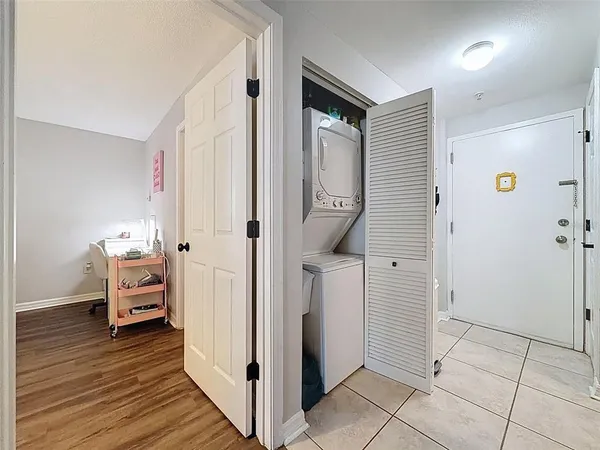 $3,200 | 406 South Cedar Avenue, Unit 103, Tampa, FL 33606