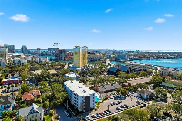 $3,200 | 406 South Cedar Avenue, Unit 103, Tampa, FL 33606