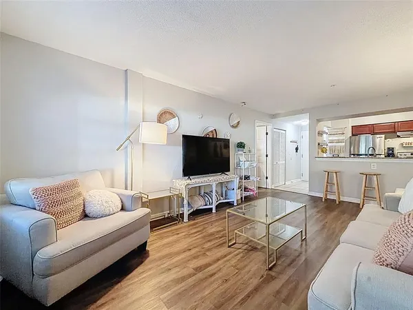 $3,200 | 406 South Cedar Avenue, Unit 103, Tampa, FL 33606