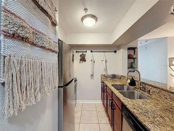 $3,200 | 406 South Cedar Avenue, Unit 103, Tampa, FL 33606