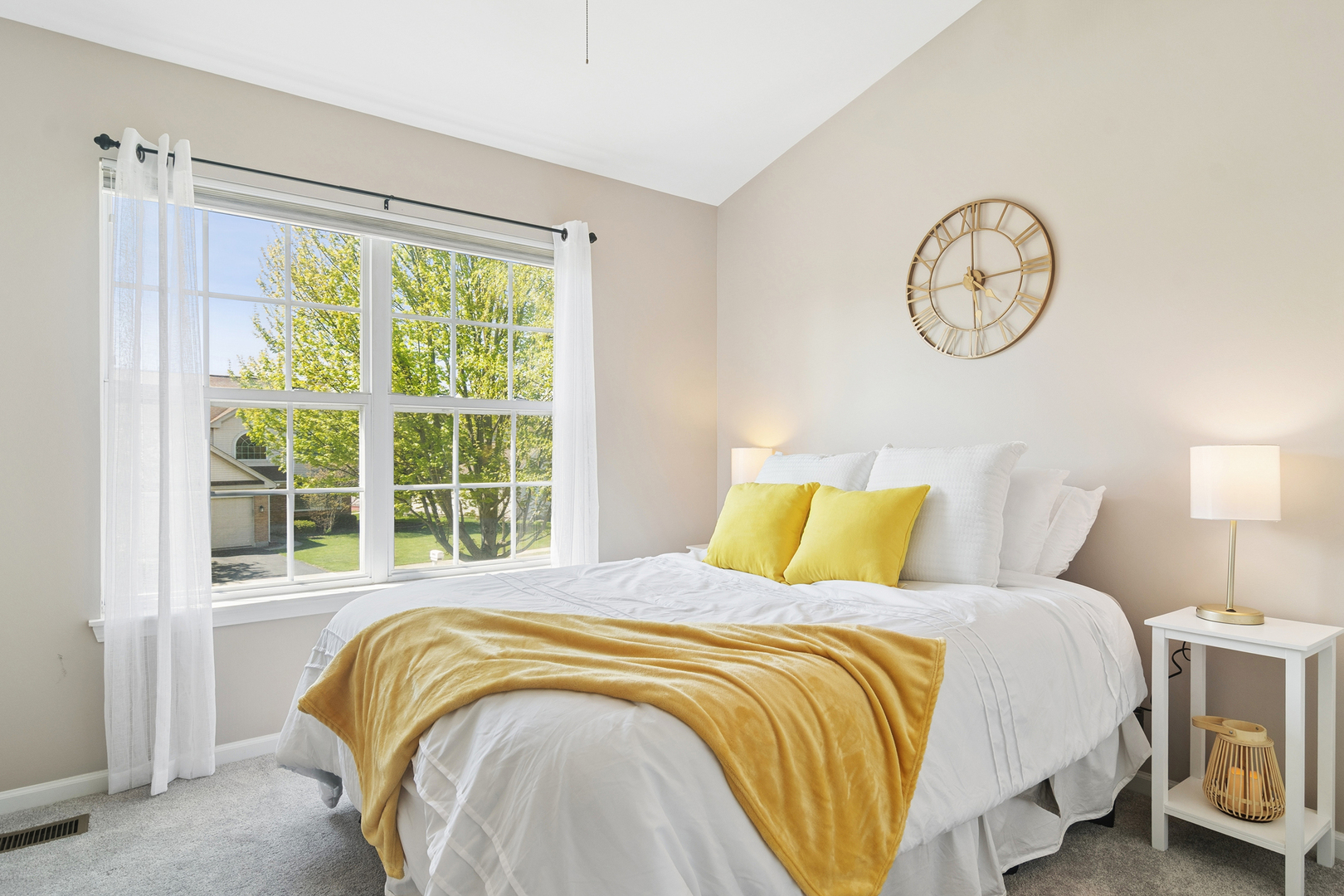 6806 Highgate Road Carpentersville, IL 60110 - Photo 17 of 33 Gallery Image 17
