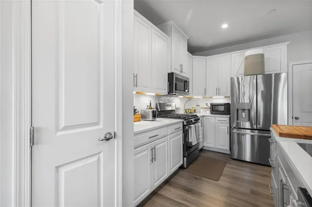 a close view of sink