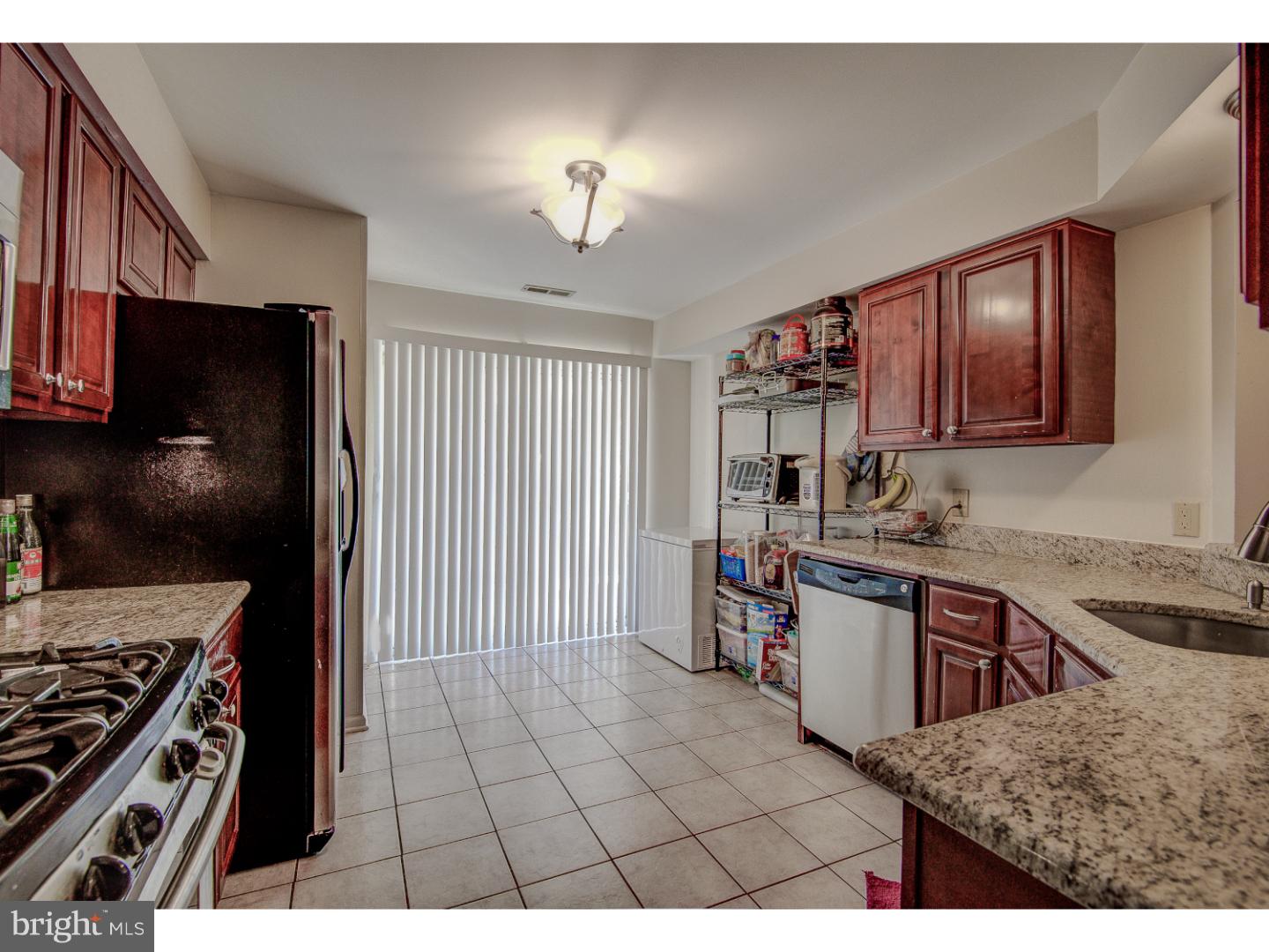 604 Wharton Road Mount Laurel, NJ 08054 - Photo 9 of 16 Kitchen