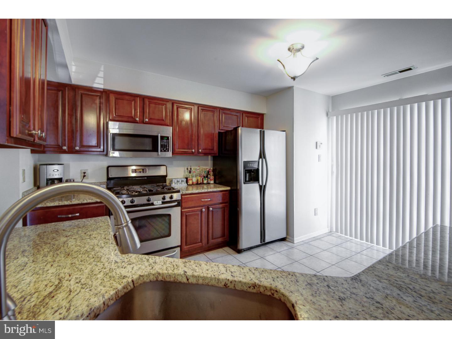 604 Wharton Road Mount Laurel, NJ 08054 - Photo 10 of 16 Kitchen