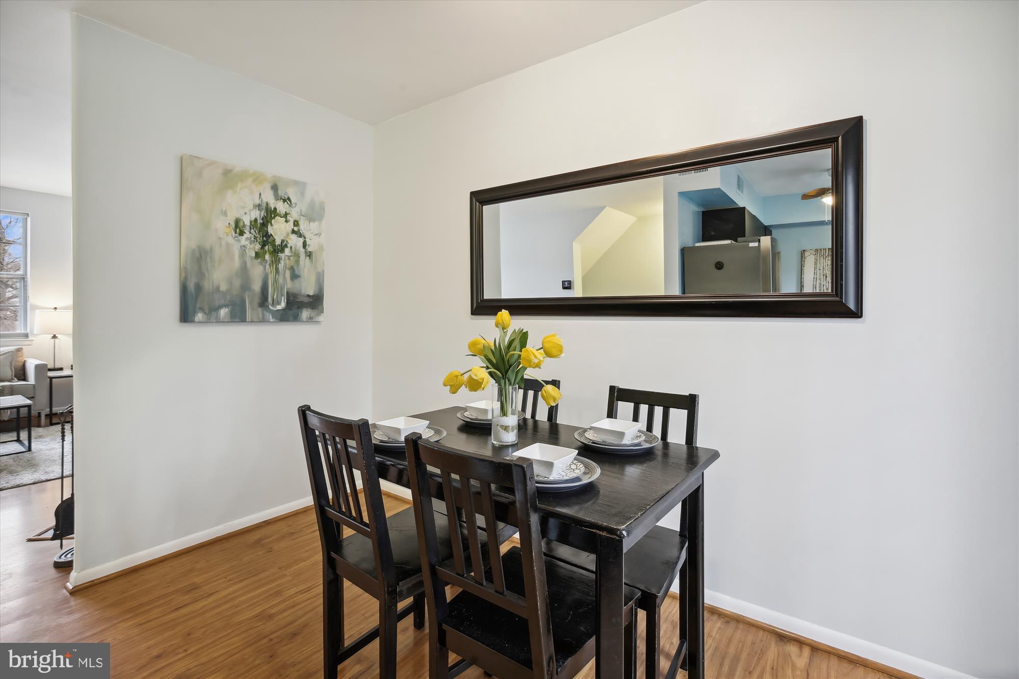 2649 South Walter Reed Drive, Unit B Arlington, VA 22206 - Photo 14 of 104 Dining Area