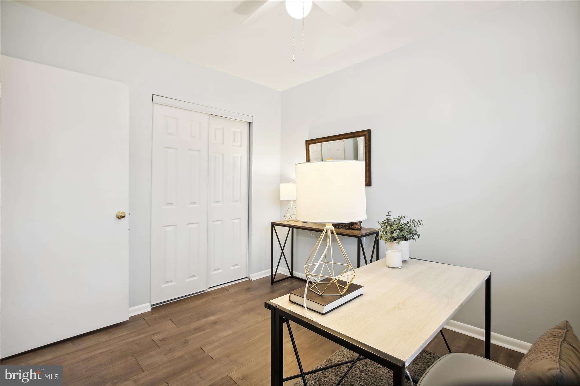 2649 South Walter Reed Drive, Unit B Arlington, VA 22206 - Photo 28 of 104 Bedroom